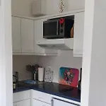 Sonnenschein Mit Grossem Balkon Lägenhet